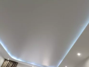 Натяжные потолки с подсветкой в Суздале